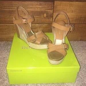 Audrey Brook Wedges